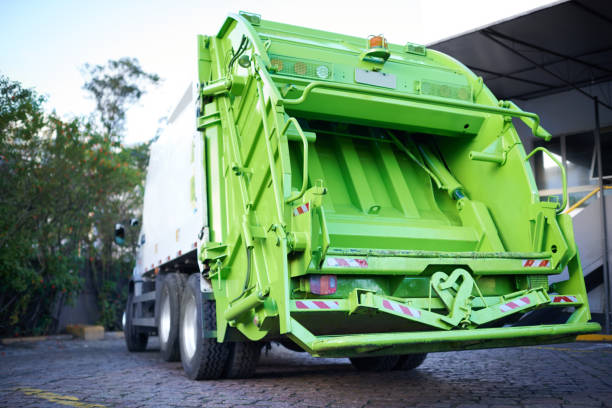 Best Attic Cleanout Services  in Smith Center, KS